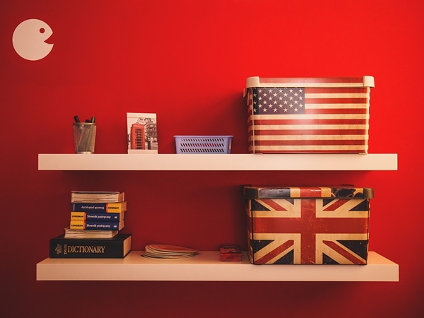 Principales diferencias entre el inglés de Reino Unido y el de EEUU que quizás desconocías